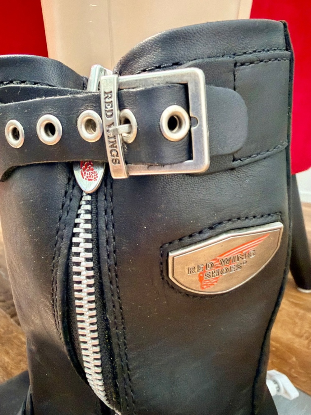 Red Wing leather boots - Picture 5 of 10